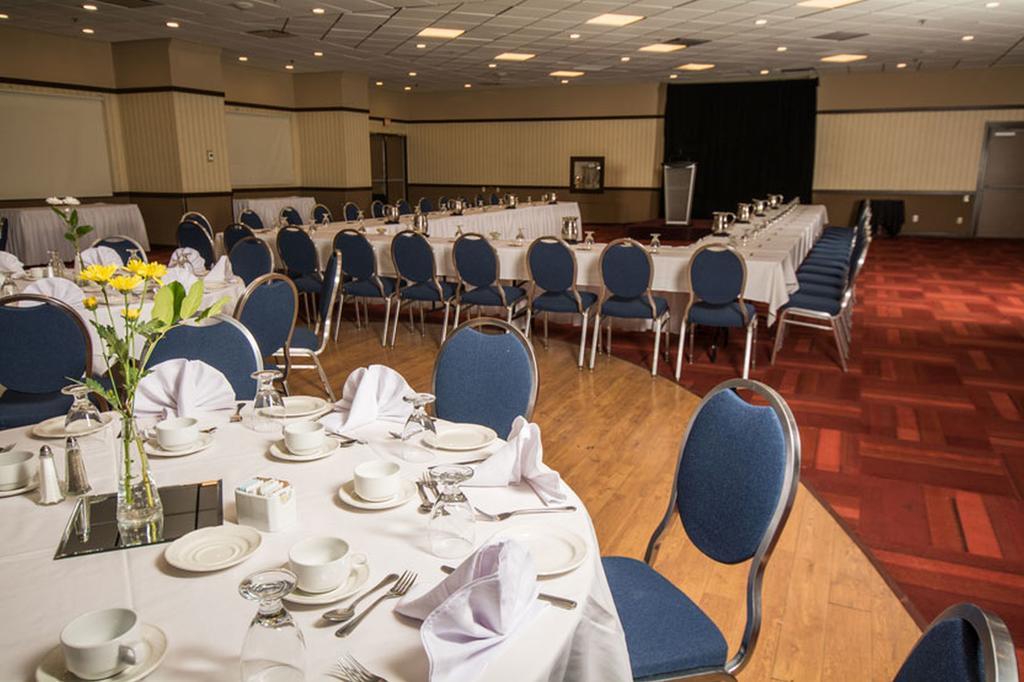Edmonton Inn And Conference Centre Zewnętrze zdjęcie