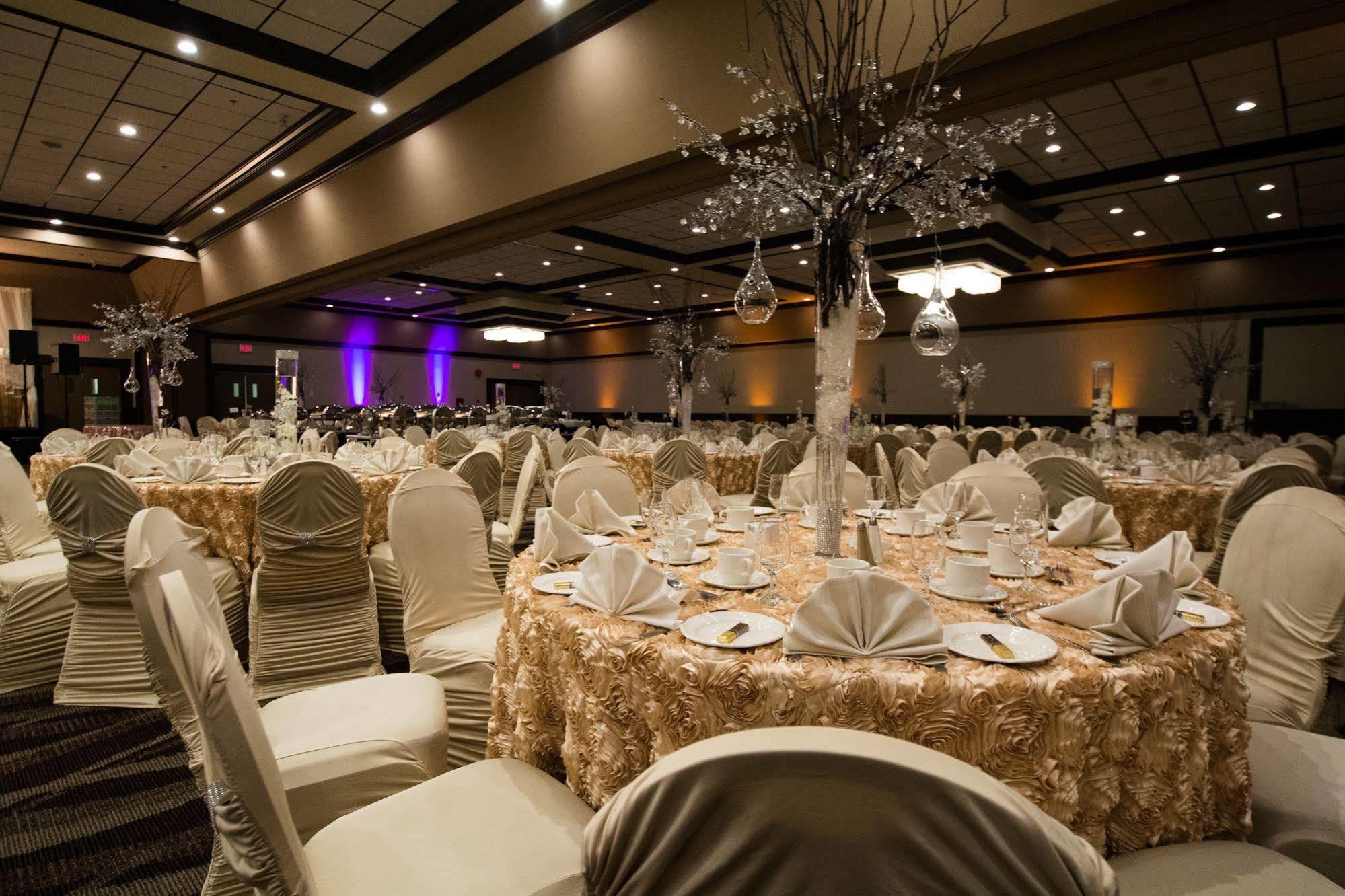 Edmonton Inn And Conference Centre Zewnętrze zdjęcie